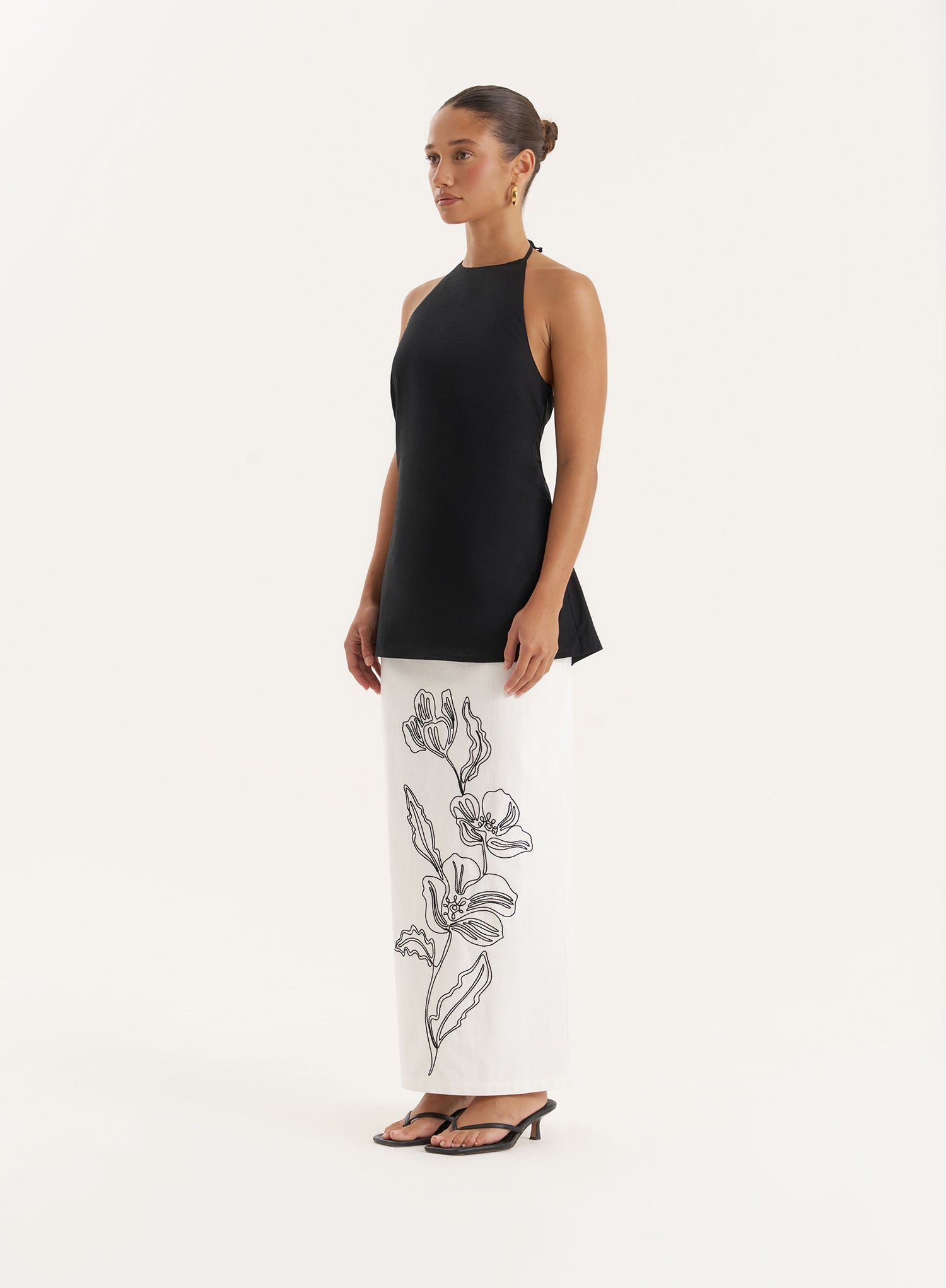 Second image of White Floral Embroidered Cotton Skirt- Alondra